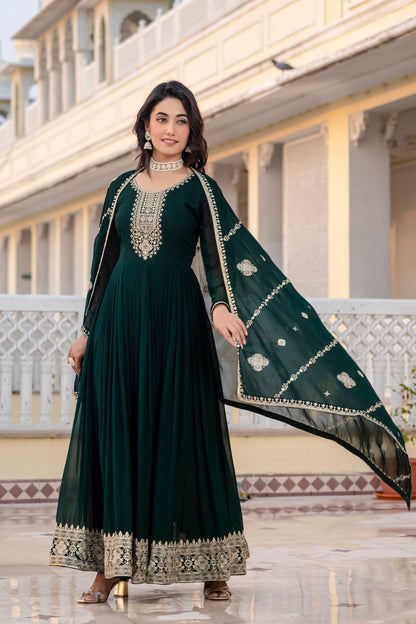 Elegant Green Anarkali With Dupatta