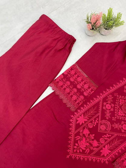 Elegant Roman Silk Suit Ensemble