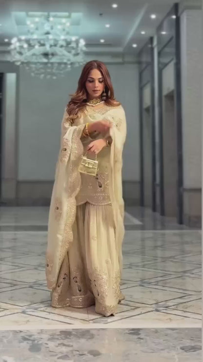 Elegant Chinnon Silk Embroidered Set